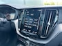 Volvo XC60 2.0 T8 Twin Engine AWD Inscription | Pilot Assist | 360 camera | Trekhaak | Panoramadak |