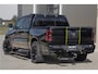 Dodge Ram Limited Night H.O 540HP 706Nm | Massage + Full Option | De Meest Luxe en Volle Pick-Up in zijn Klasse | Comfortabele Dubbele Cabine met Royale 5 Zitplaatsen | BPM vrij | Nu Leverbaar uit Voorraad | Voorraad Nr 2356 - 0990 | De specialist in Amerikaanse pick‑ups in Nederland en Europa.