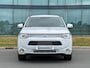 Mitsubishi Outlander 2.0 PHEV Executive Edition // NL Auto // Trekhaak // Navi // Camera // Leder // Keyless // Clima // Cruise