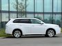 Mitsubishi Outlander 2.0 PHEV Executive Edition // NL Auto // Trekhaak // Navi // Camera // Leder // Keyless // Clima // Cruise