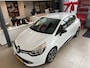 Renault Clio 1.2 Expression,Automaat,NavigatieAirco,Cruisecontrol,Bleutooth,Keyless,Elektrischpakket,Achteruitrijsensoren,Usb Aansluiting,16 Inch Lmv
