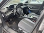 Peugeot 2008 1.2 PureTech Allure | Achteruitrijcamera | Climate Control | Cruise Control | Extra getinte ramen | 17'' Lichtmetalen velgen |'| Achterbank in delen neerklapbaar | Achteruitrijcamera | Airco (automatisch)