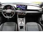 CUPRA Formentor 1.5 TSI e-Hybrid VZ Performance 272pk | SoH 100% | Panorama dak | Elektrisch wegklapbare trekhaak | Senheiser audiosysteem | Stoel/stuur verwarming | Elektrisch verstelbare stoel met memory | 360° Camera | Elektrische kofferbakkl Keyless entry/start | Adaptive cruise controle | Schakelflippers | Apple CarPlay/Android Auto | Draadloze telefoonlader | Climate controle | Navigatie | Sfeerverlichting |