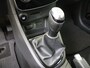 Renault Clio Estate TCe90 Intens | R-Link Navigatie | Parkeersensoren | LM Velgen |