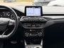 Ford Focus Wagon 1.0 EcoBoost ST-line | Navigatie | Stoel verwarming & stuur verwarming | Achteruitrijcamera | Cruise Control |