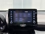 Toyota Yaris Cross 1.5 Hybrid Adventure Panoramadak, All season banden, Applecarplay/android auto, Elektrische achterklep, Stoel/stuurwielverwarming, Camera, Parkeersensoren