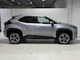 Toyota Yaris Cross 1.5 Hybrid Adventure Panoramadak, All season banden, Applecarplay/android auto, Elektrische achterklep, Stoel/stuurwielverwarming, Camera, Parkeersensoren