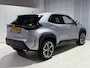 Toyota Yaris Cross 1.5 Hybrid Adventure Panoramadak, All season banden, Applecarplay/android auto, Elektrische achterklep, Stoel/stuurwielverwarming, Camera, Parkeersensoren