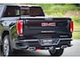 GMC Sierra DENALI | All-In Prijs | 6,2 V8 Full Option | De Meest Luxe Pick-Up in zijn Klasse | Comfortabele Dubbele Cabine met Royale 5 Zitplaatsen | BPM vrij | Nu Leverbaar uit Voorraad | Voorraad Nr 1788 | De specialist in Amerikaanse pick‑ups in Nederland en Europa.