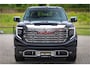 GMC Sierra DENALI | All-In Prijs | 6,2 V8 Full Option | De Meest Luxe Pick-Up in zijn Klasse | Comfortabele Dubbele Cabine met Royale 5 Zitplaatsen | BPM vrij | Nu Leverbaar uit Voorraad | Voorraad Nr 9194 | De specialist in Amerikaanse pick‑ups in Nederland en Europa.