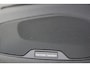 Volvo V40 1.5 T3 Sport R Design/Panorama/Camera/Parkeersensor v,a/Trekhaak