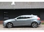 Volvo V40 1.5 T3 Sport R Design/Panorama/Camera/Parkeersensor v,a/Trekhaak