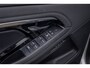 Land Rover Range Rover Evoque 1.5 P300e AWD R-Dynamic SE | Apple Carplay/Android Auto | Panoramadak | Camera | Leder bekleding | Stoel/Stuur/ Voorruitverwarming Verwarming | Achteruitrijcamera | Apple Carplay/Android Auto|telefoonintegratie premium | Buitenspiegels elektrisch verstel- en verwarmbaar