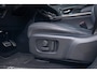 Land Rover Range Rover Evoque 1.5 P300e AWD R-Dynamic SE | Apple Carplay/Android Auto | Panoramadak | Camera | Leder bekleding | Stoel/Stuur/ Voorruitverwarming Verwarming | Achteruitrijcamera | Apple Carplay/Android Auto|telefoonintegratie premium | Buitenspiegels elektrisch verstel- en verwarmbaar