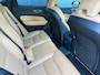 Volvo XC60 2.0 T6 Plug-in hybrid AWD Plus Dark | Stoelventilatie | Trekhaak | Nappa | Harman/Kardon |