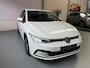 Volkswagen Golf 1.5 TSI Life Business, Camera, Stoel/stuurverwarming, Navi, Carplay