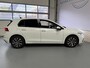 Volkswagen Golf 1.5 TSI Life Business, Camera, Stoel/stuurverwarming, Navi, Carplay