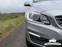 Volvo V60 2.0 T5 245pk Automaat-8 Carplay|Xenon|Trekhaak|NL-AUTO
