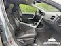 Volvo V60 2.0 T5 245pk Automaat-8 Carplay|Xenon|Trekhaak|NL-AUTO