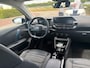 Citroën E-C4 Feel Pack 50 kWh SOH waarde 91,44 | Achterbank in delen neerklapbaar | Achterbank met armsteun en skiluik | Achteropkomend verkeer waarschuwing