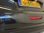 Peugeot 208 1.2 PureTech Signature sportieve uitvoering met lage km stand!