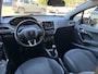 Peugeot 208 1.2 PureTech Signature sportieve uitvoering met lage km stand!