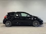 Peugeot 208 1.2 PureTech Signature sportieve uitvoering met lage km stand!