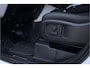 Land Rover Defender 3.0 D200 110 X-Dynamic SE - Luchtvering - Trekhaak