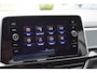 Volkswagen T-Roc R-Line 150PK DSG-7 | LED | Climate Control | Stoelverw. | Camera
