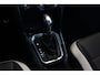 Volkswagen T-Roc 1.5 TSI Sport Trekhaak | Camera | Virtual Cockpit | Adapt. Cruise | Carplay | Stoel/Stuurverw. | LED | 18" LMV | PDC V+A
