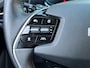 Kia Niro Hybrid 1.6 GDi DynamicLine Edition | Elektrische Bestuurdersstoel | Dodehoekdetectie | Apple Carplay / Android Auto | Navigatiesysteem | Licht + Regensensor | Parkeersensoren Voor + Achter | Camera Achter | Cruise Control Adaptief | Rijstrooksensor + Correctie | Camera Achter