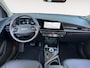 Kia Niro Hybrid 1.6 GDi DynamicLine Edition | Elektrische Bestuurdersstoel | Dodehoekdetectie | Apple Carplay / Android Auto | Navigatiesysteem | Licht + Regensensor | Parkeersensoren Voor + Achter | Camera Achter | Cruise Control Adaptief | Rijstrooksensor + Correctie | Camera Achter