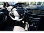 Peugeot 308 SW 1.2 PureTech Blue Lease Executive
