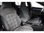 Volkswagen Golf 1.4 eHybrid GTE l IQ Light l HEAD-UP l Pano Dak l 18" l Camera l Stoel en Stuurverwarming l PDC l Navigatie l