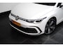 Volkswagen Golf 1.4 eHybrid GTE l IQ Light l HEAD-UP l Pano Dak l 18" l Camera l Stoel en Stuurverwarming l PDC l Navigatie l
