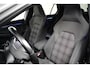 Volkswagen Golf 1.4 eHybrid GTE l IQ Light l HEAD-UP l Pano Dak l 18" l Camera l Stoel en Stuurverwarming l PDC l Navigatie l
