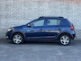 Dacia Sandero 0.9 TCe Bi-Fuel Tech Road | Trekhaak | Achteruitrijcamera | Navigatie | Dealer Onderhouden | Cruise Control |