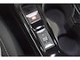Peugeot e-2008 EV Allure 54 kWh | 97,2% SOH | 11 KW Lader | Apple Carplay | Parkeersensoren