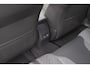 Peugeot e-2008 EV Allure 54 kWh | 97,2% SOH | 11 KW Lader | Apple Carplay | Parkeersensoren