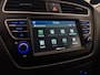 Hyundai i20 1.0 T-GDI Comfort | Automaat | Cruise control | Stoel/stuur verwarming | CarPlay | Camera | Parkeersensoren achter