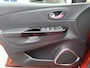 Renault Captur TCe 120pk EDC Helly Hansen | Navigatie | Trekhaak | Bluetooth | Parkeersensoren achter | Cruise & Climate Control | ISO-fix