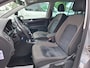 Volkswagen Golf Sportsvan 1.2 TSI Highline. NL auto, 2de eigenaar. O.a. camera, navi, cruise, trekhaak. Prijs incl garantie.