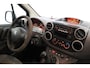 Peugeot Partner 120 1.6 e-HDI - Imperiaal - Trekhaak - Carkit - €1.990 ,- Ex. BTW