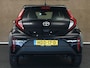 Toyota Aygo X 1.0 VVT-i MT Play - ORIGINEEL NEDERLANDSE AUTO - AIRCO - ADAPTIEVE CRUISE CONTROL - ACHTERUITRIJCAMERA - BLUETOOTH - LICHTSENSOR - DAB RADIO