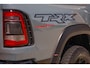 Dodge Ram TRX 6.2 V8 HELLCAT | ANVIL SPECIAL ORIGINAL COLOR | CARBON | RODE STIKSELS | BOM VOL | CREW CAB DUBBELE CABINE | 5 PERSOONS |