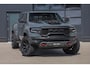 Dodge Ram TRX 6.2 V8 HELLCAT | ANVIL SPECIAL ORIGINAL COLOR | CARBON | RODE STIKSELS | BOM VOL | CREW CAB DUBBELE CABINE | 5 PERSOONS |