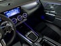 Mercedes-Benz EQA 250+ Business Solution AMG 71 kWh | Panorama dak | Trekhaak