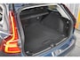 Volvo V60 B4 197PK Plus Bright | Schuifdak | Adaptieve Cruise Control | BLIS |