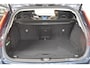 Volvo V60 B4 197PK Plus Bright | Schuifdak | Adaptieve Cruise Control | BLIS |
