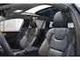 Volvo V60 B4 197PK Plus Bright | Schuifdak | Adaptieve Cruise Control | BLIS |
